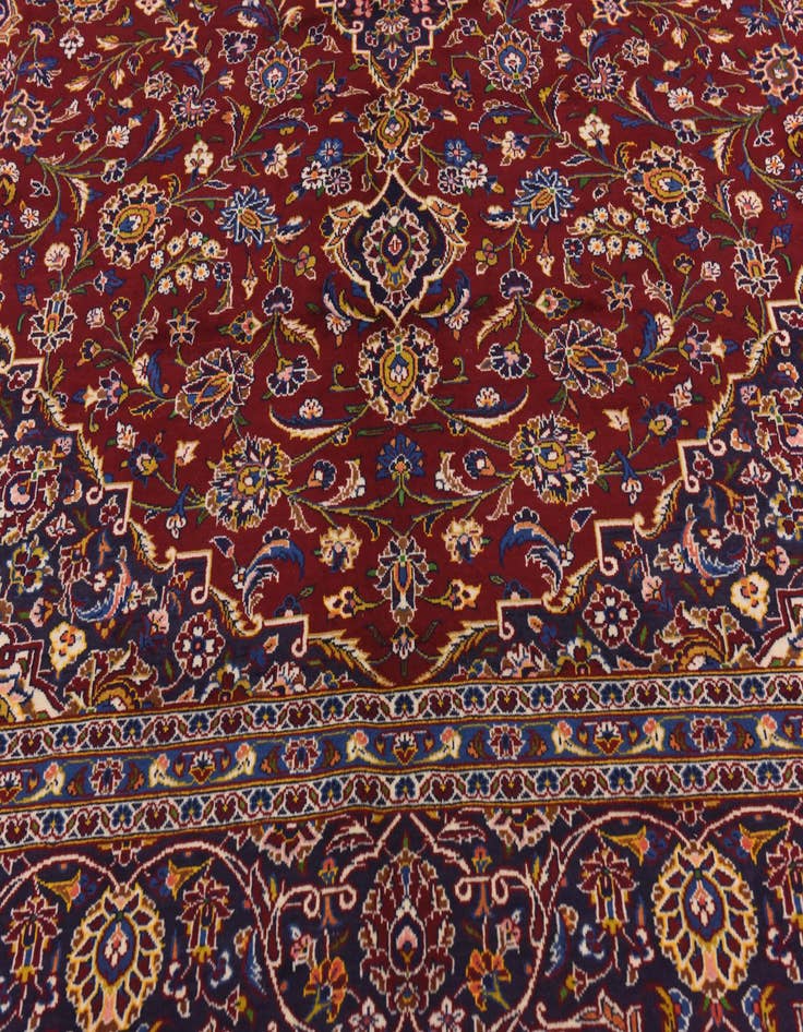 Detail image of 9' 10 x 13' 3  Hand Knotted Kashan Persian Wool Rug