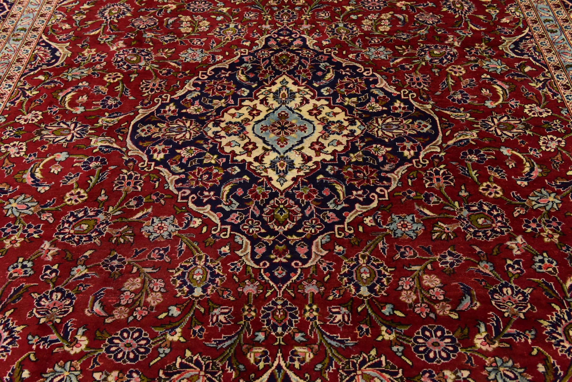 9' 7 x 13' 2 Hand Knotted Kashan Persian Wool Rug