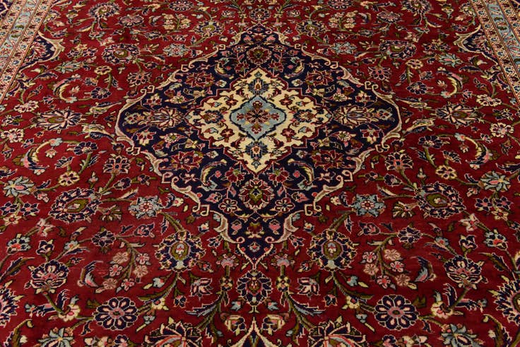 Detail image of 9' 7 x 13' 2 Hand Knotted Kashan Persian Wool Rug