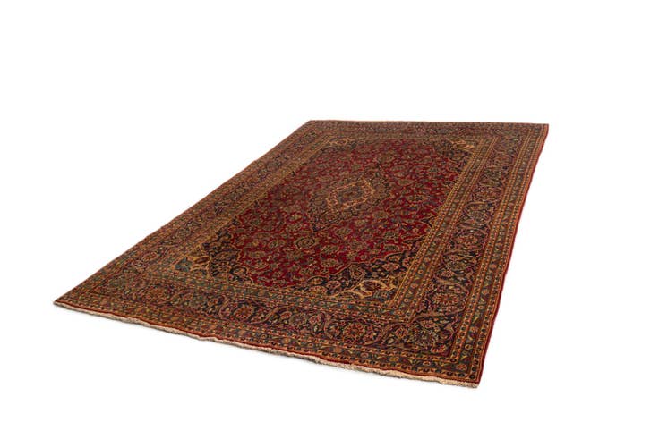 Detail image of 7' 7 x 10' 9 Kashan Wool Rug