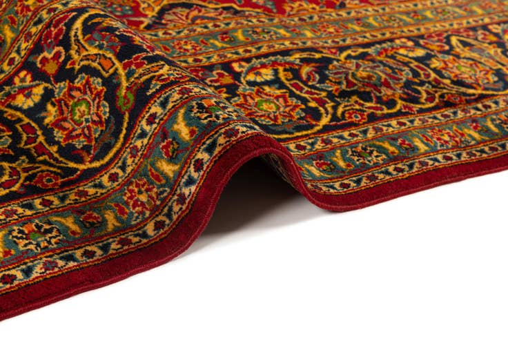 Detail image of 9' 7 x 13' 3 Kashan Rug