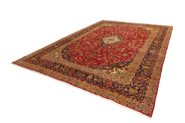 Detail image of 9' 9 x 13' 11 Kashan Rug