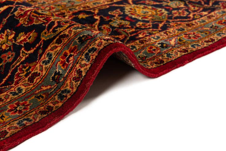 Detail image of 9' 9 x 13' 11 Kashan Rug