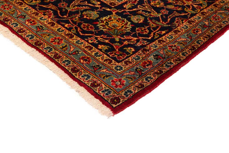 Detail image of 9' 9 x 13' 11 Kashan Rug