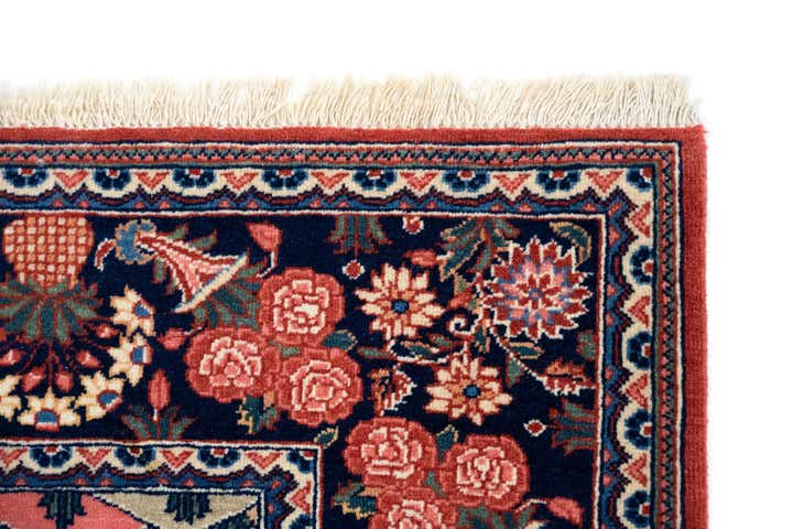 3' 7 x 5' 1 Kashan Wool Rug