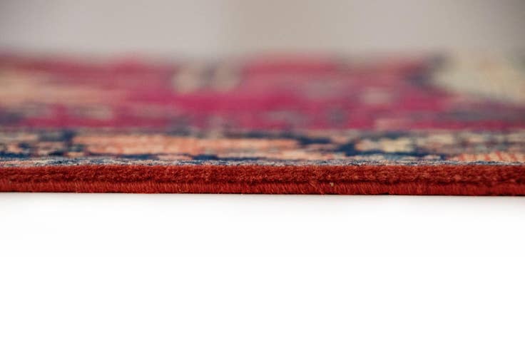 Detail image of 3' 7 x 5' 1 Kashan Wool Rug