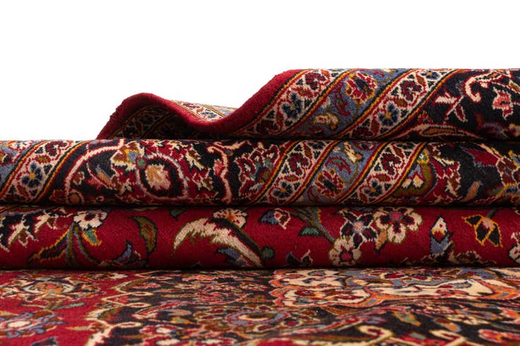 Detail image of 8' x 11' 4 Kashan Wool Rug