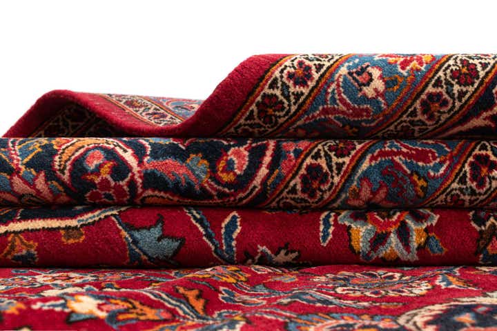 10' 1 x 13' 7 Kashan Wool Rug