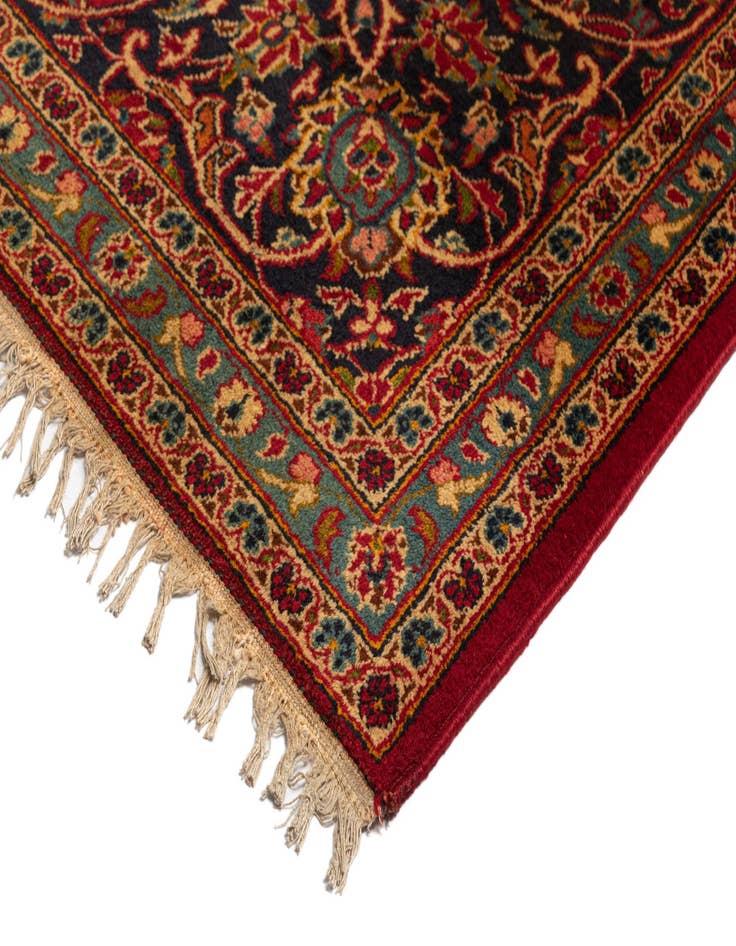 Detail image of 9' 9 x 12' 11 Kashan Wool Rug