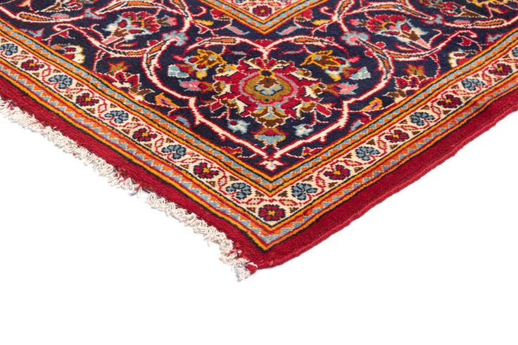Detail image of 8' x 11' 9 Kashan Wool Rug
