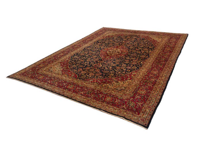 Detail image of 9' 9 x 12' 8 Kashan Wool Rug