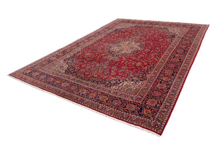 Detail image of 10' x 13' 11 Kashan Wool Rug