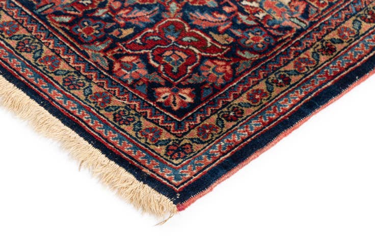 Detail image of 3' 10 x 7' Kashan Wool Rug