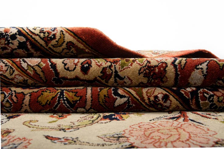 Detail image of 8' 6 x 11' 7 Hand Knotted Kashan Persian Rug
