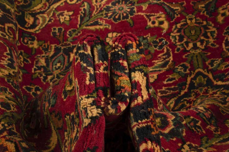 Detail image of 9' 7 x 13' 5 Hand Knotted Kashan Persian Wool Rug