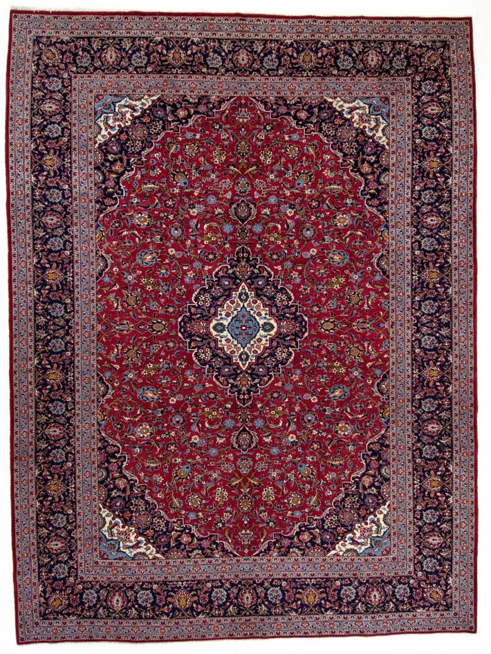 Detail image of 9' 9 x 13' 1 Hand Knotted Kashan Persian Wool Rug