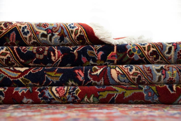 Detail image of 9' 10 x 13' 2 Hand Knotted Kashan Persian Rug