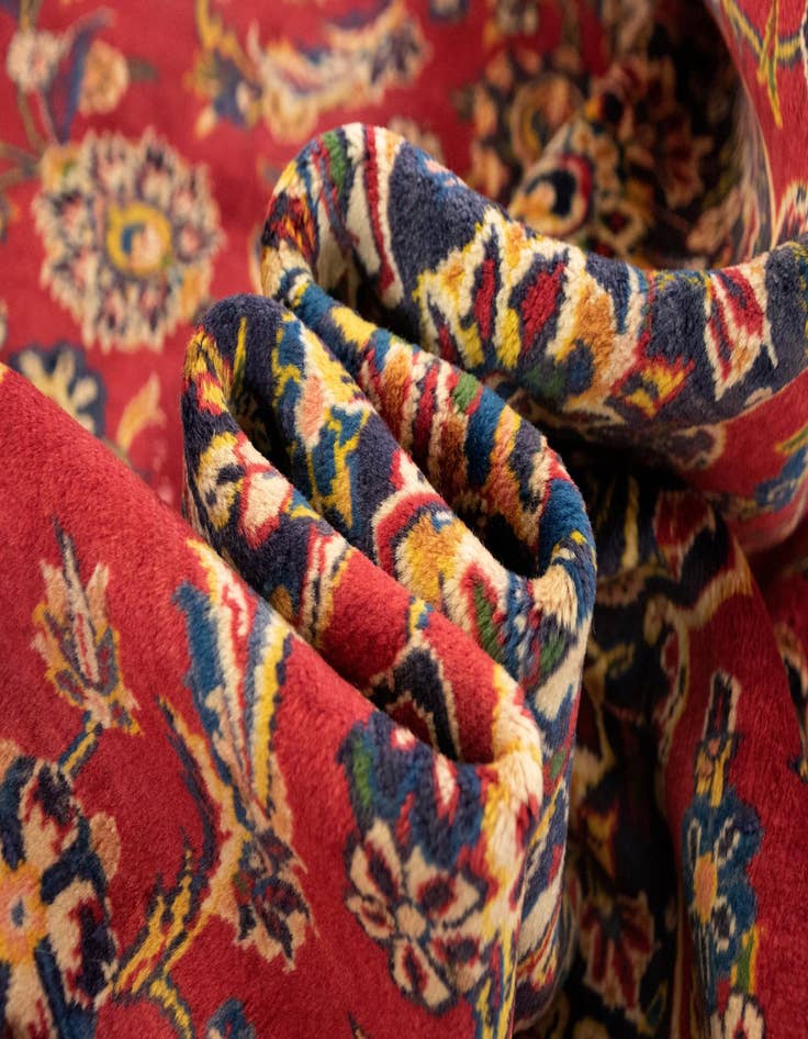 Detail image of 8' 1 x 11' 6 Kashan Wool Rug