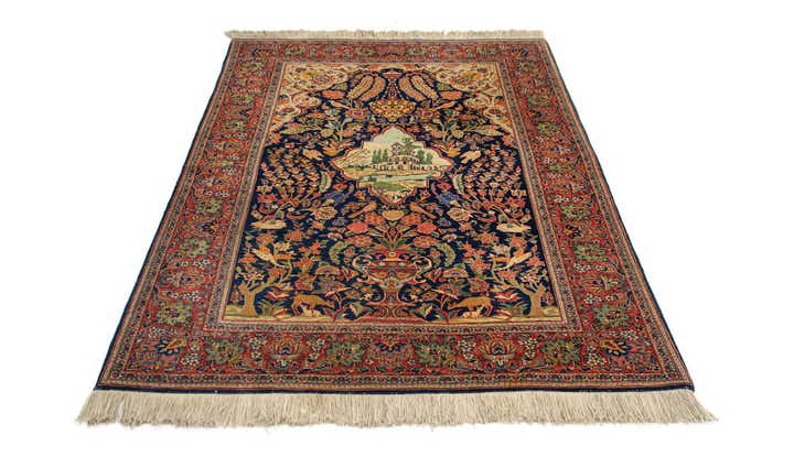 4' 4 x 6' 10 Hand Knotted Kashan Persian Rug