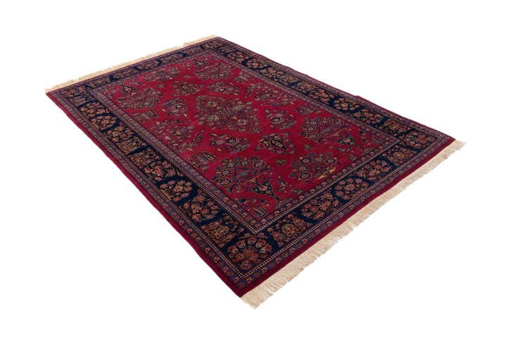 Detail image of 4' 5 x 6' 7 Hand Knotted Kashan Persian Rug