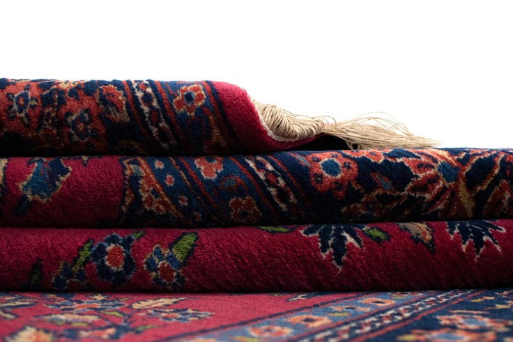 Detail image of 4' 5 x 6' 7 Hand Knotted Kashan Persian Rug