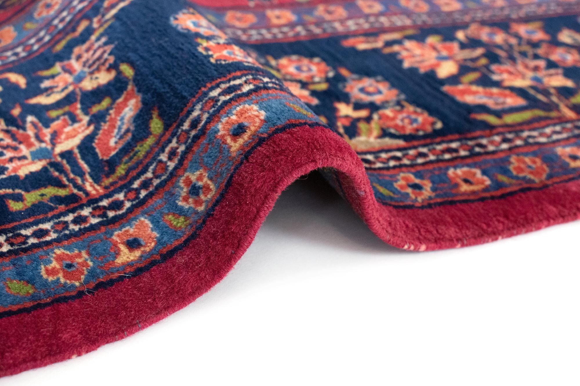 4' 5 x 6' 7 Hand Knotted Kashan Persian Rug