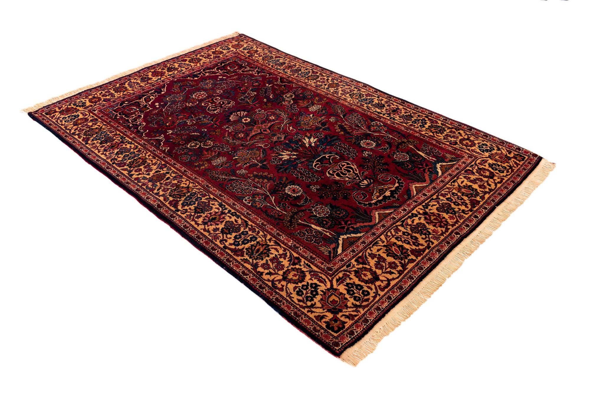 4' 6 x 6' 7 Kashan Wool Rug