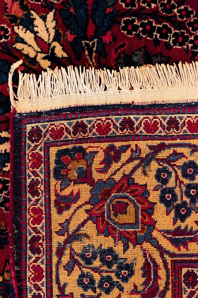 4' 6 x 6' 7 Kashan Wool Rug
