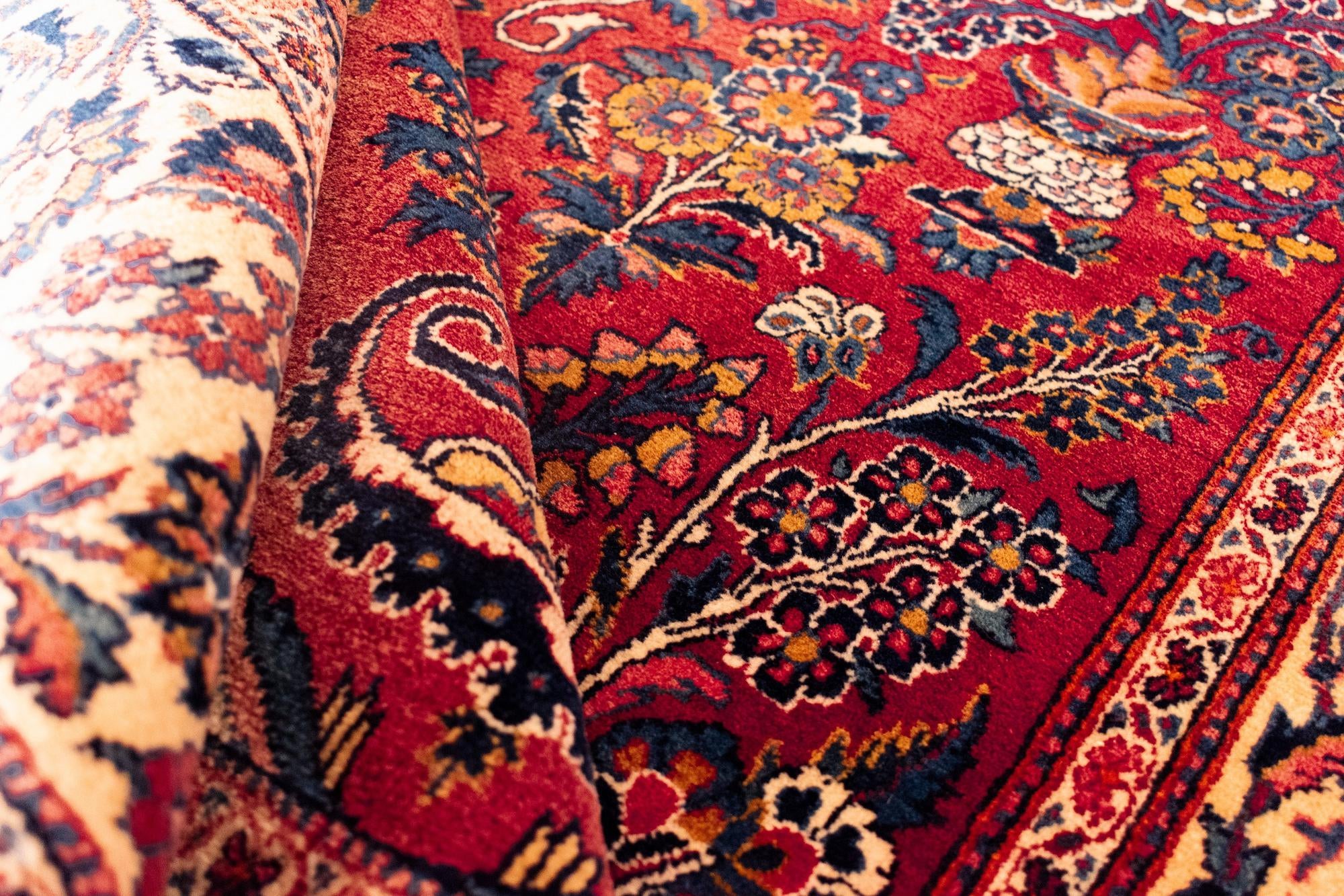 4' 6 x 6' 7 Kashan Wool Rug