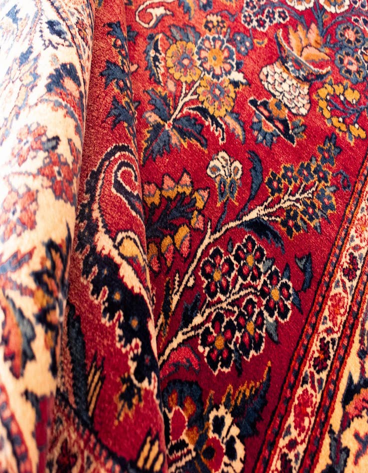 Detail image of 4' 6 x 6' 7 Kashan Wool Rug
