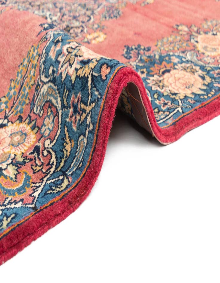 Detail image of 3' 8 x 5' 1 Kashan Rug