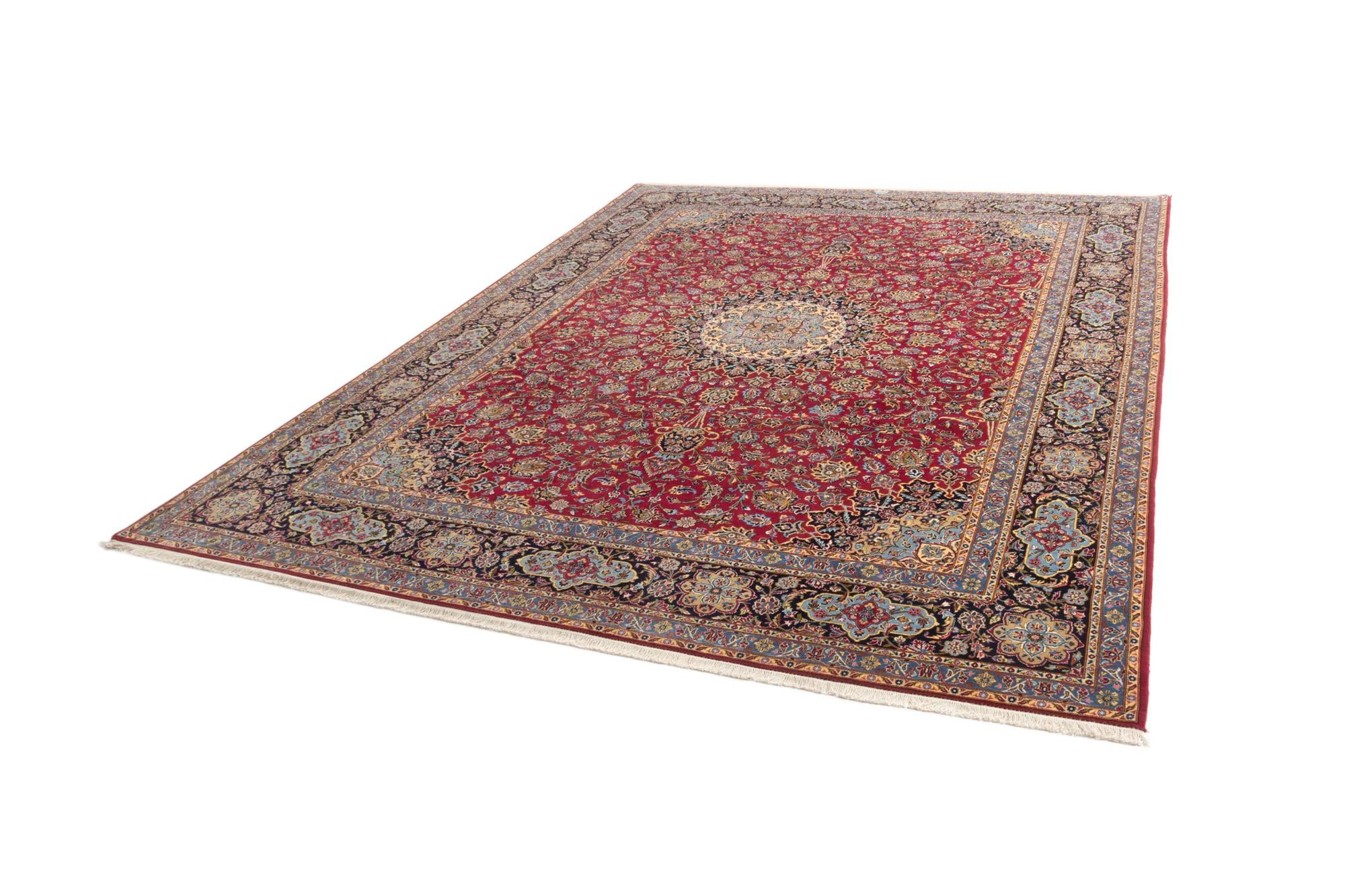 9' 11 x 12' 11 Kashan Rug