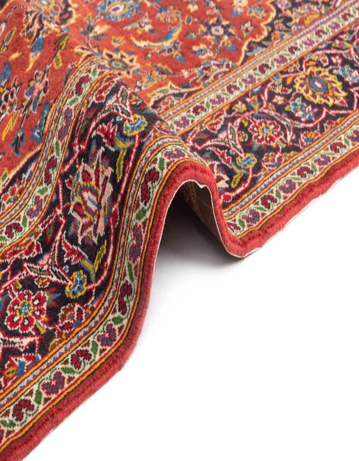 Detail image of 4' 7 x 7' 2 Kashan Rug