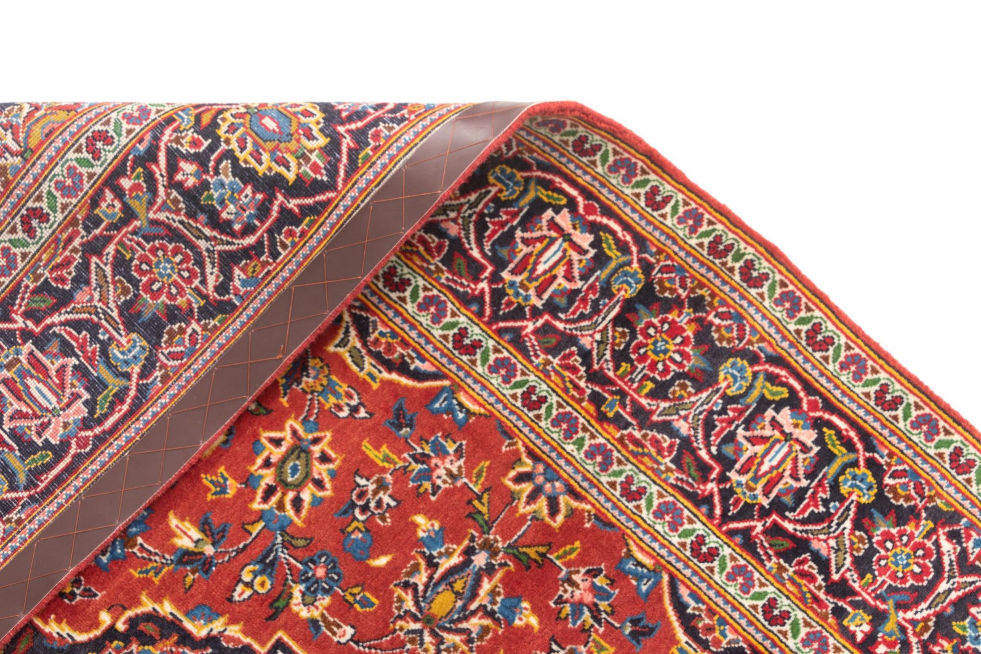 4' 7 x 7' 2 Kashan Rug