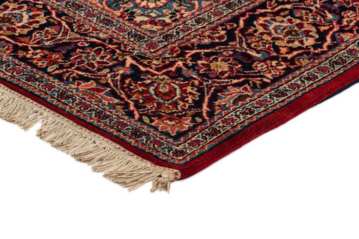 Detail image of 4' 4 x 6' 9 Kashan Rug