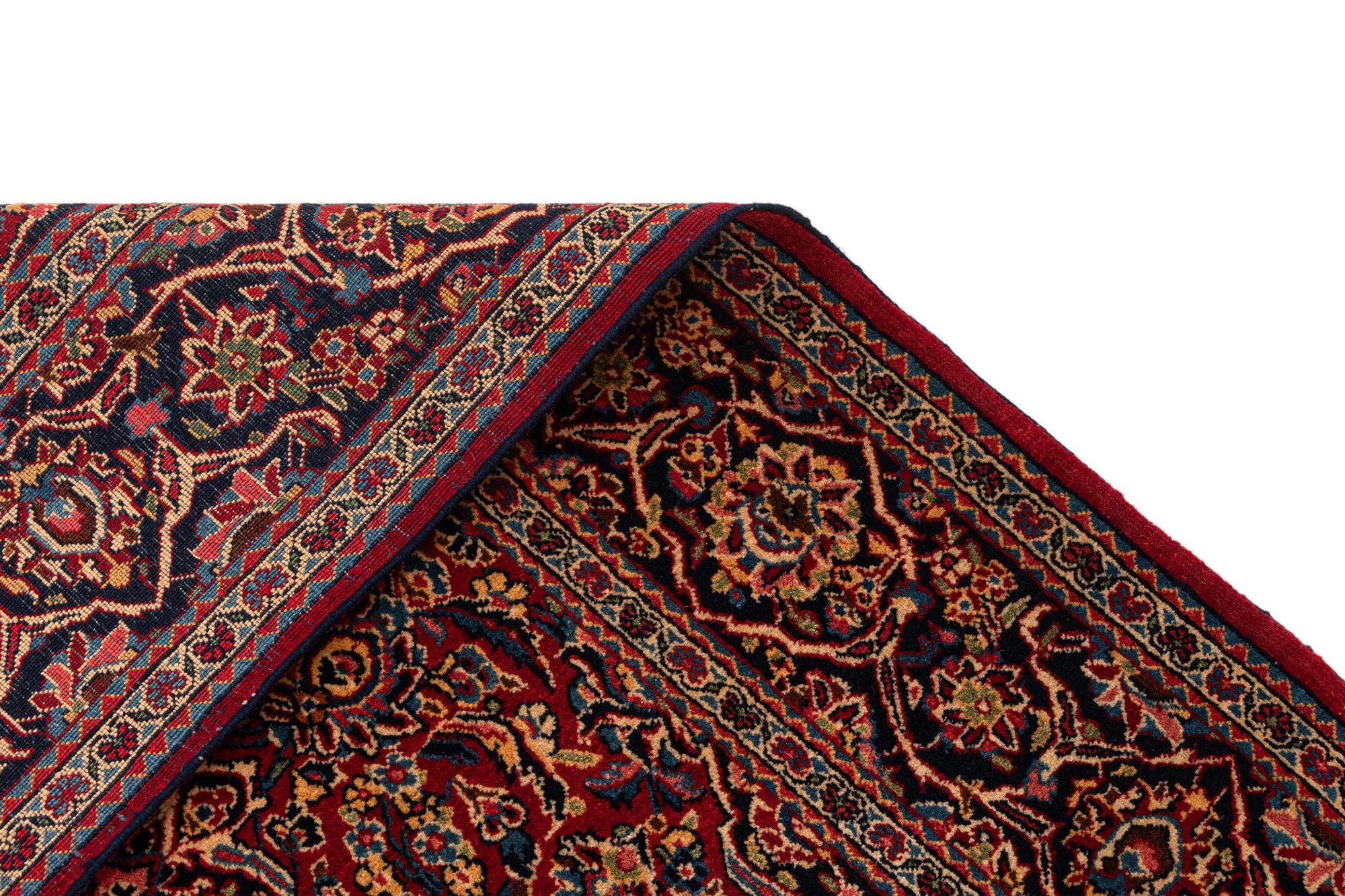 4' 4 x 6' 9 Kashan Rug