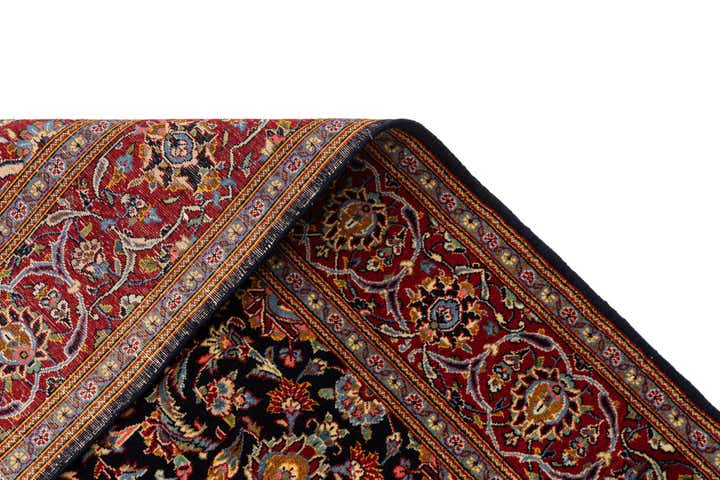 4' 8 x 7' 3 Kashan Rug