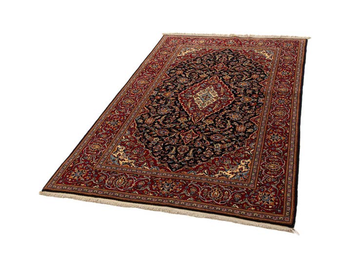 Detail image of 4' 8 x 7' 3 Kashan Rug