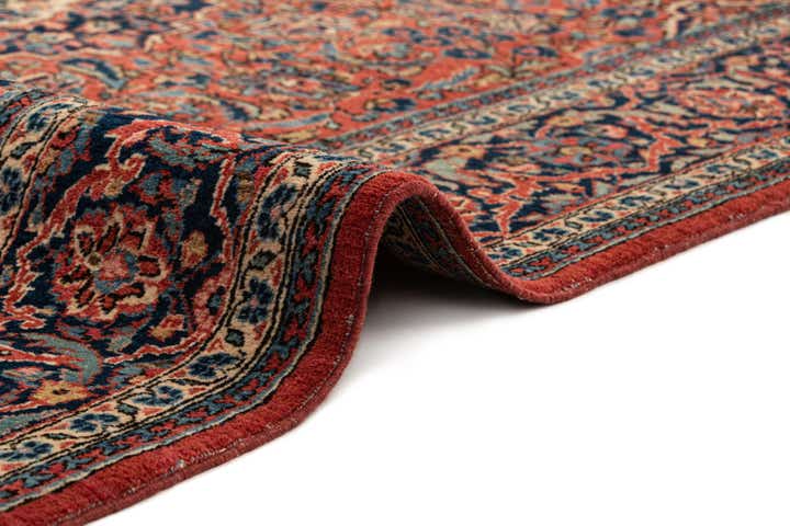 4' 4 x 6' 11 Kashan Rug