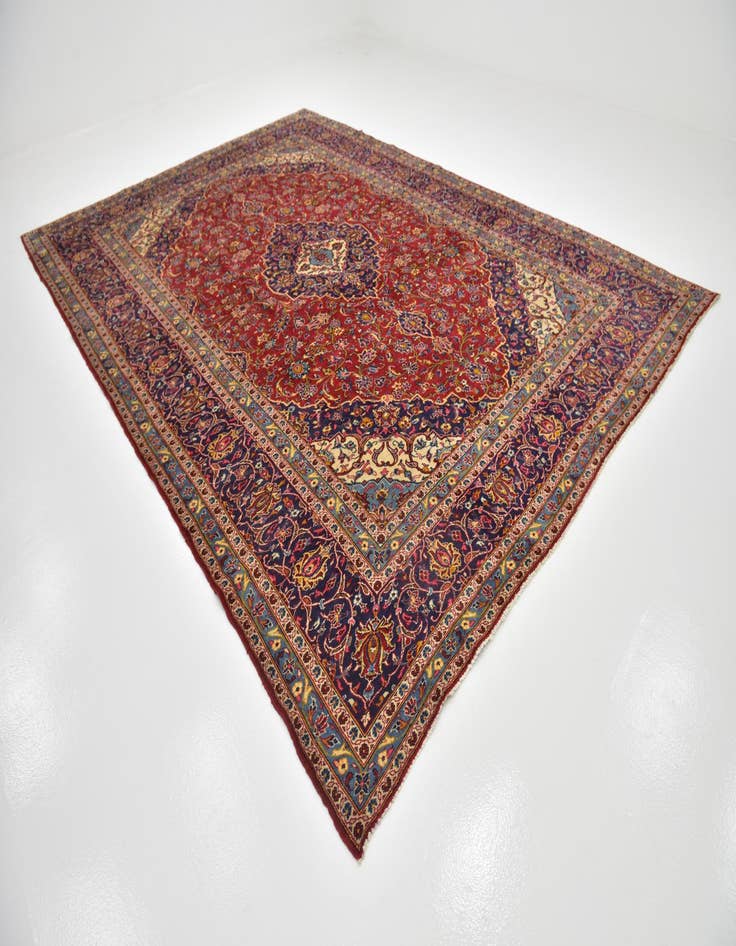 Detail image of 9' 10 x 13' 10 Hand Knotted Kashan Persian Wool Rug