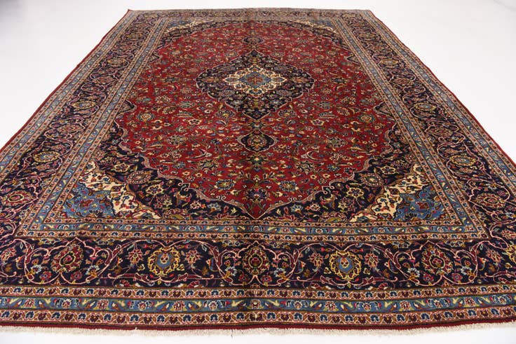 Detail image of 9' 10 x 12' 10 Hand Knotted Kashan Persian Wool Rug