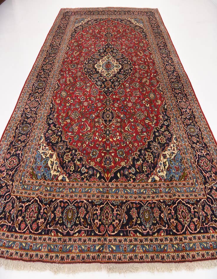 Detail image of 9' 8 x 13' 4 Hand Knotted Kashan Persian Wool Rug