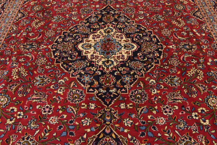 Detail image of 9' 8 x 13' 4 Hand Knotted Kashan Persian Wool Rug