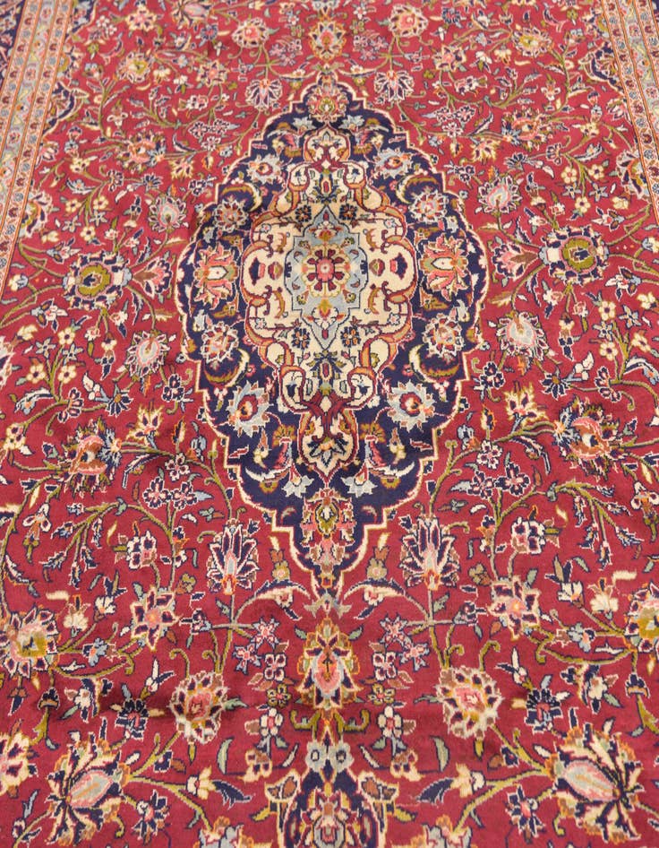 Detail image of 9' 6 x 13' 7  Hand Knotted Kashan Persian Wool Rug