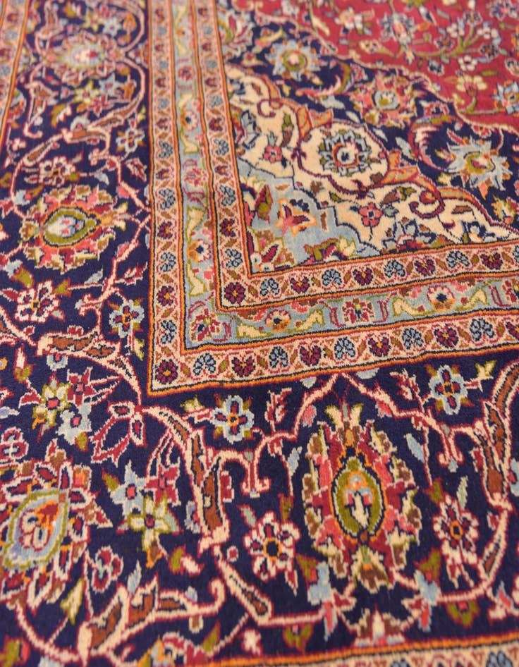 Detail image of 9' 6 x 13' 7  Hand Knotted Kashan Persian Wool Rug