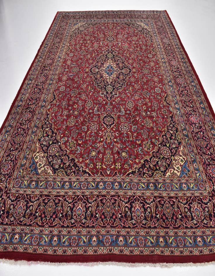 Detail image of 9' 9 x 12' 8 Hand Knotted Kashan Persian Wool Rug