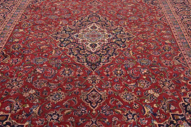 Detail image of 9' 6 x 13' 4 Hand Knotted Kashan Persian Wool Rug