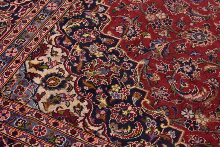 Detail image of 9' 6 x 13' 4 Hand Knotted Kashan Persian Wool Rug