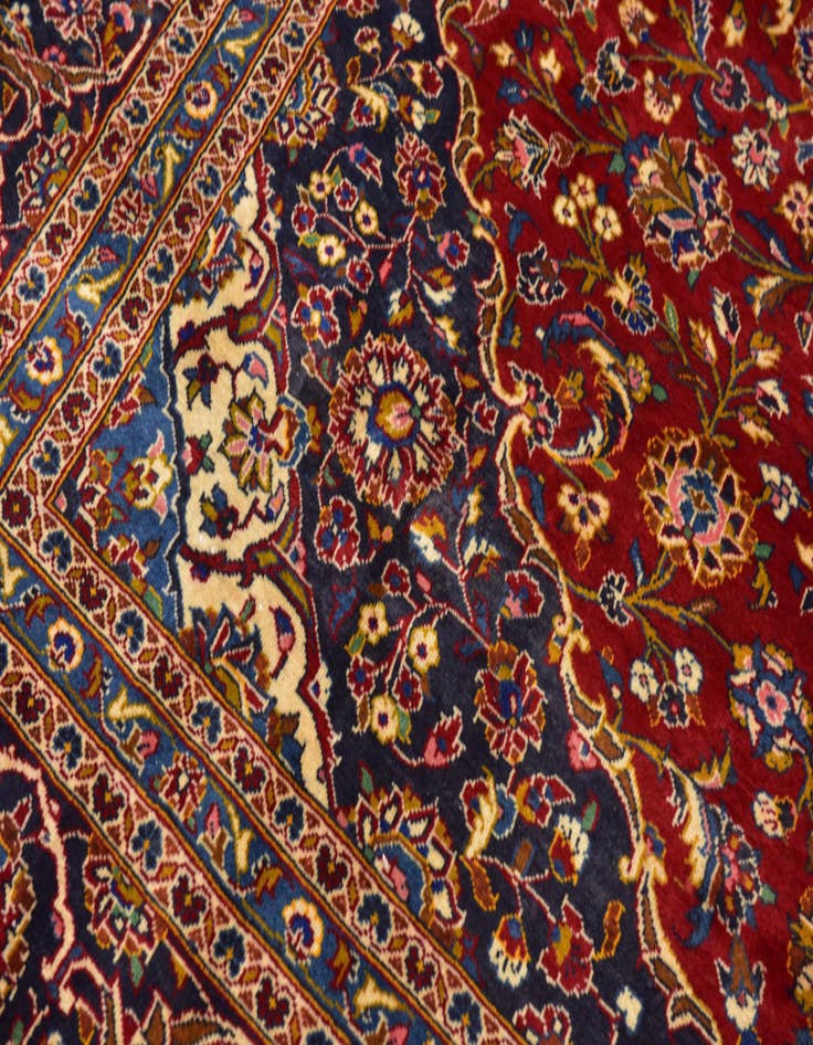 Detail image of 9' 8 x 12' 10 Hand Knotted Kashan Persian Wool Rug