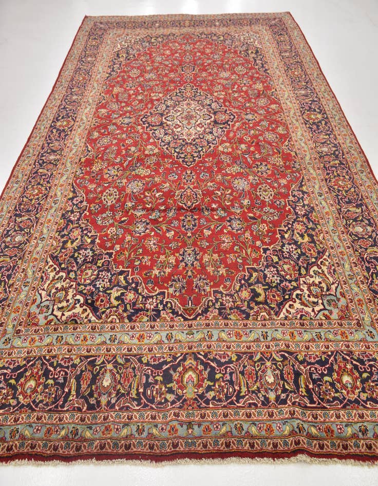 Detail image of 9' 10 x 13' 3 Hand Knotted Kashan Persian Wool Rug